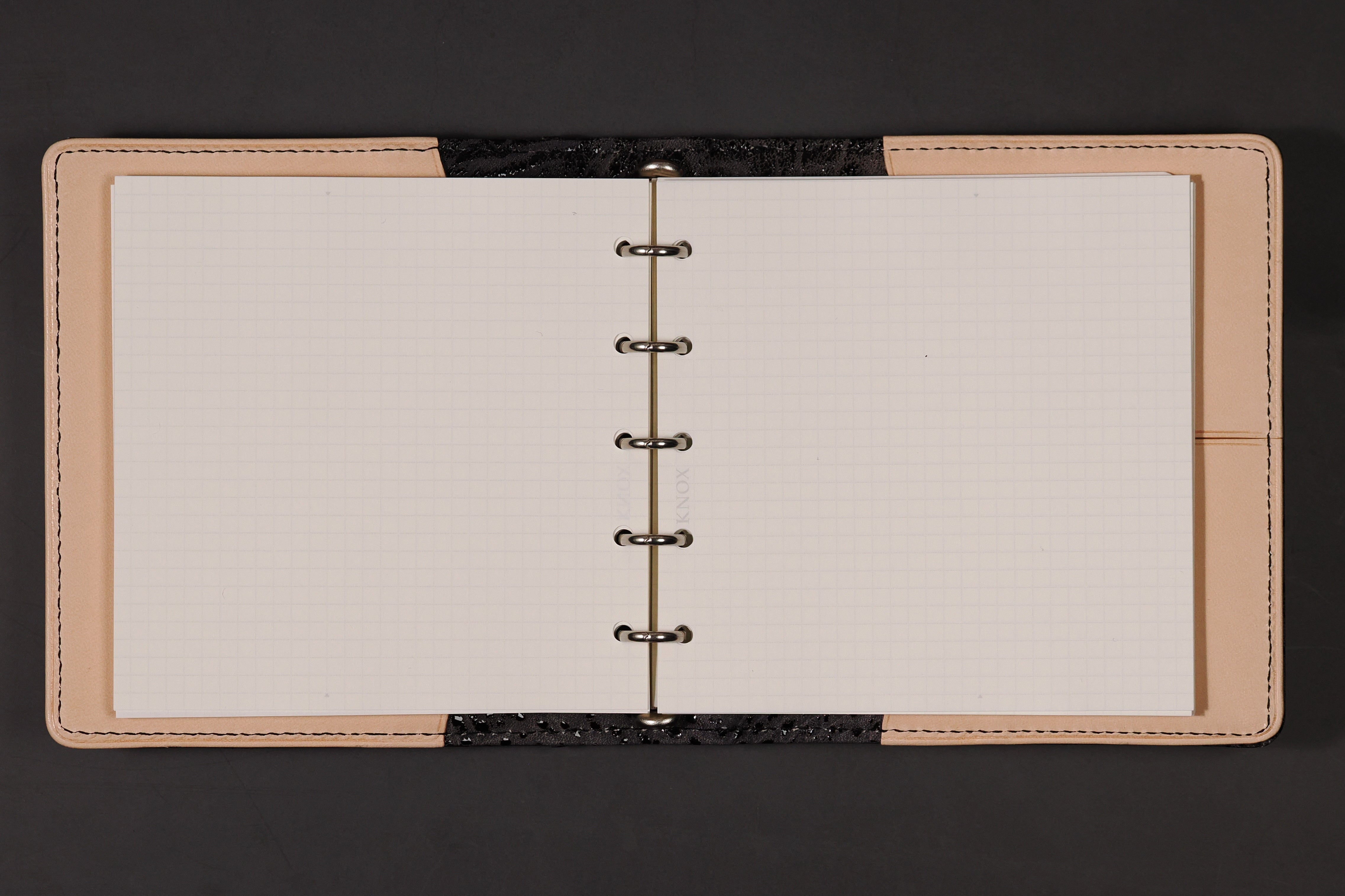 システム手帳 エヌ/ピアス趣味文スペシャル 艶漆（つやうるし）ミニ5スクエア φ11mm　リフィルセット【5営業日以内出荷】