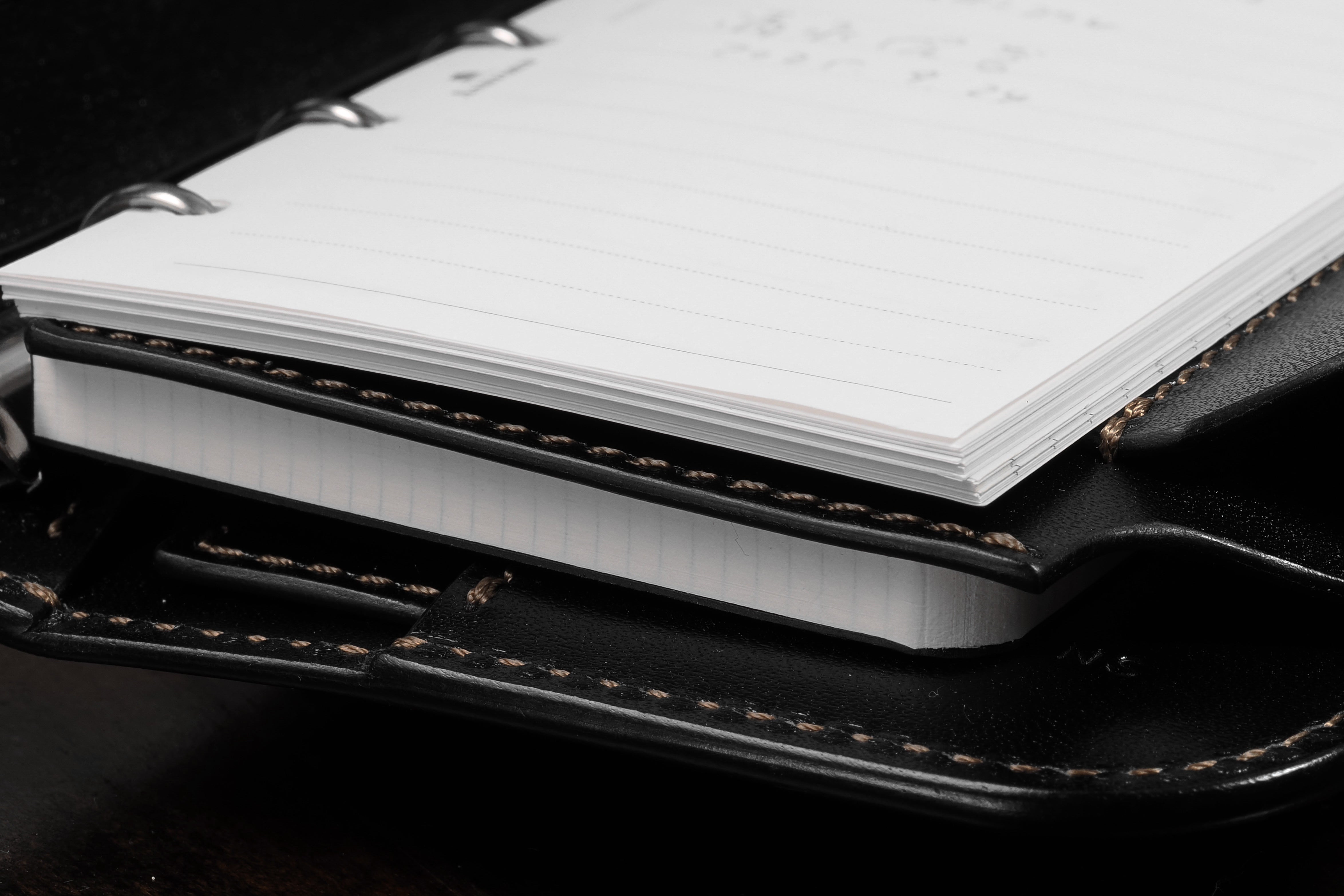 サドルプルアップ ペンホルダー M5（趣味文オリジナル）