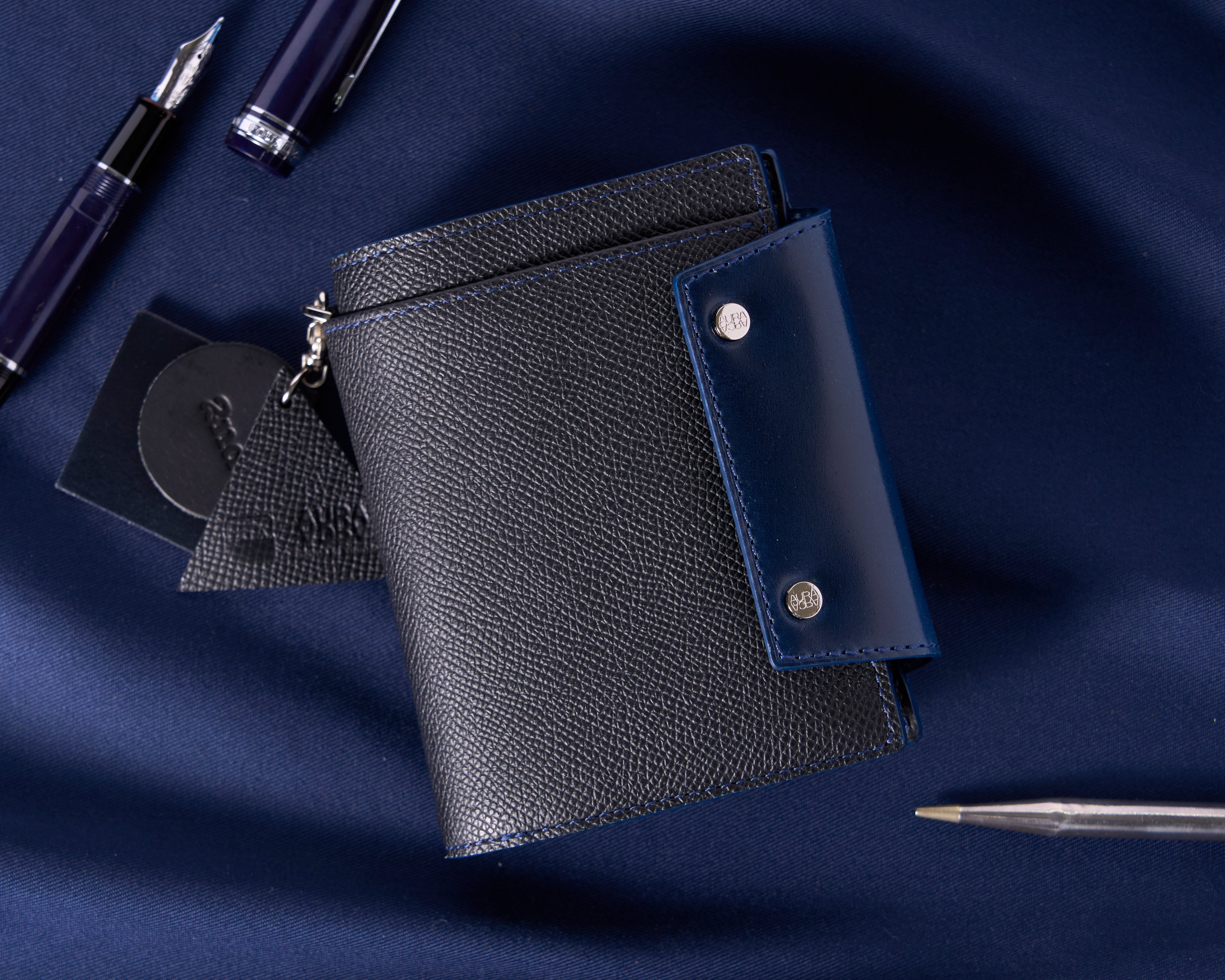 AURA ARCA×2nd システム手帳ウォレットBREVIS（M5）