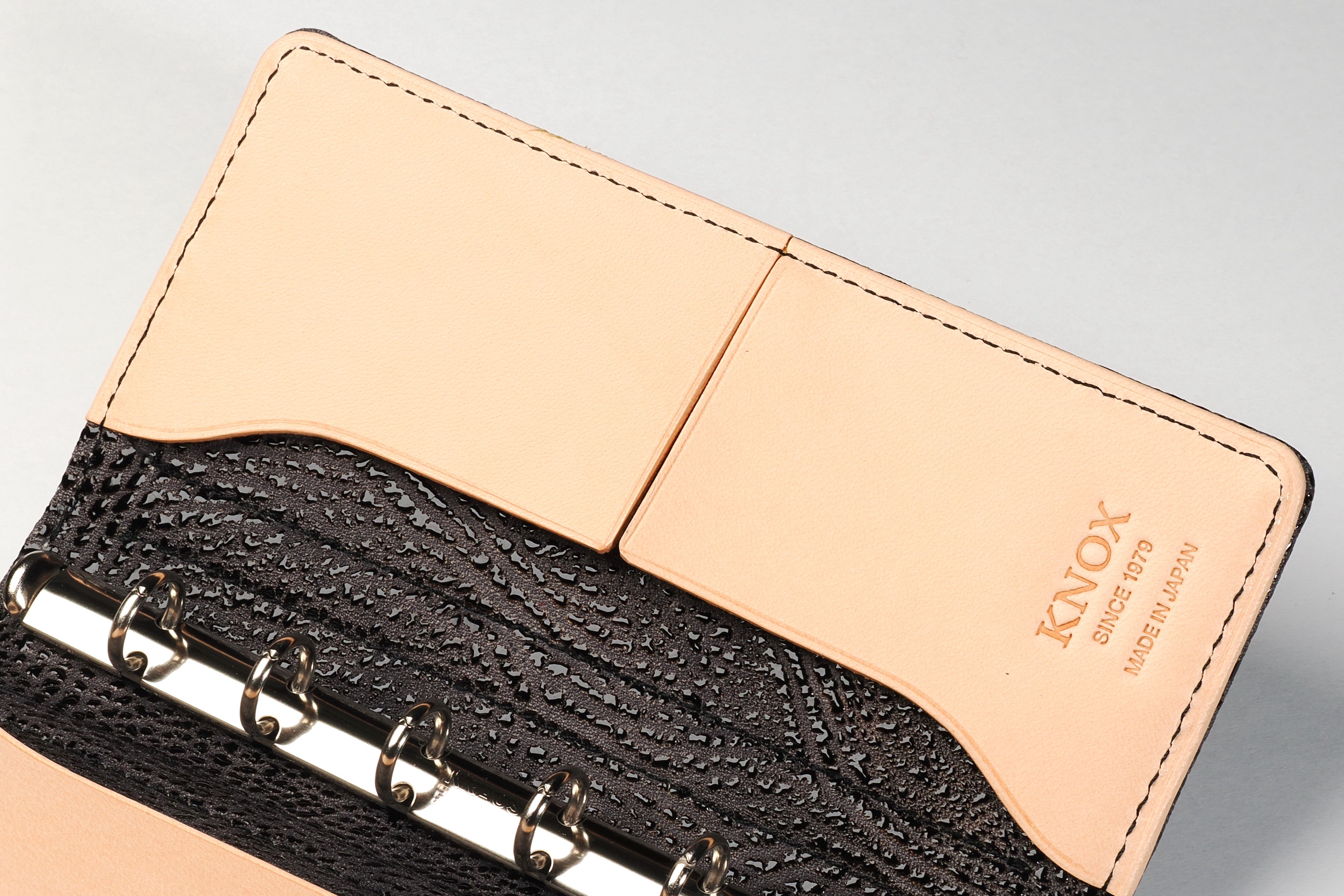 システム手帳 エヌ/ピアス趣味文スペシャル 艶漆（つやうるし） ミニ6ナロー φ11mm（趣味文オリジナル）【5営業日以内出荷】