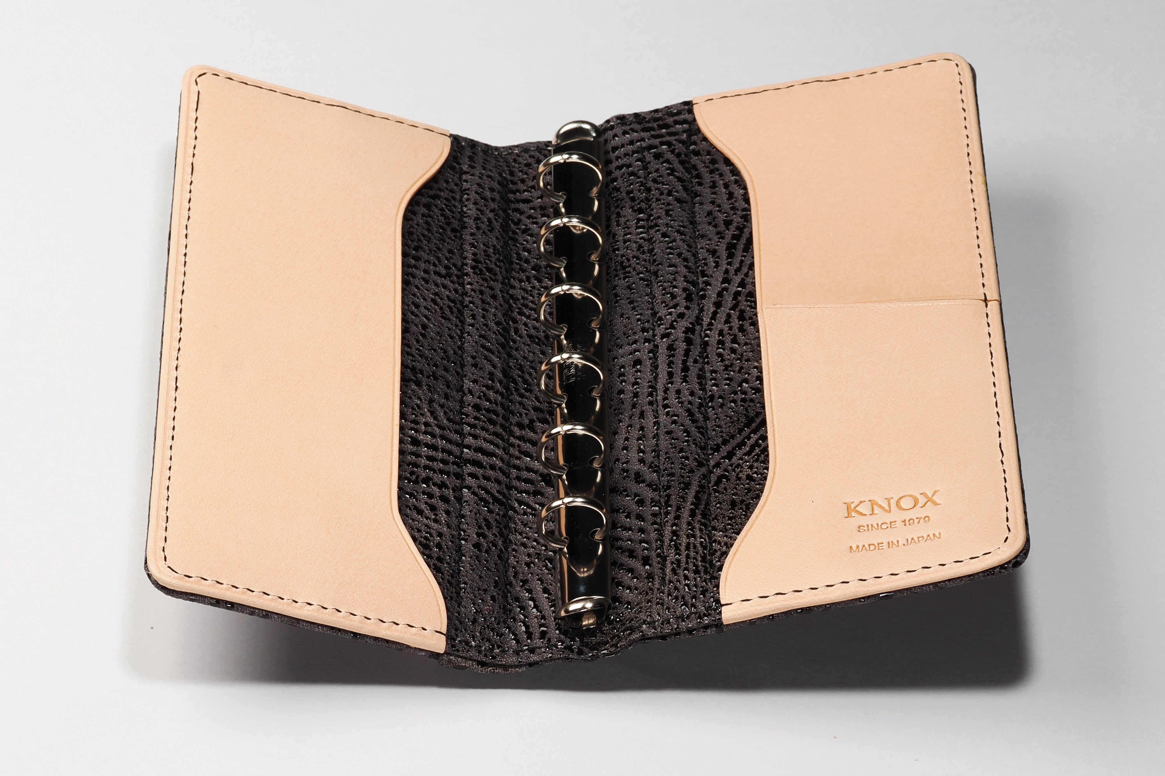 システム手帳 エヌ/ピアス趣味文スペシャル 艶漆（つやうるし） ミニ6ナロー φ11mm（趣味文オリジナル）【5営業日以内出荷】