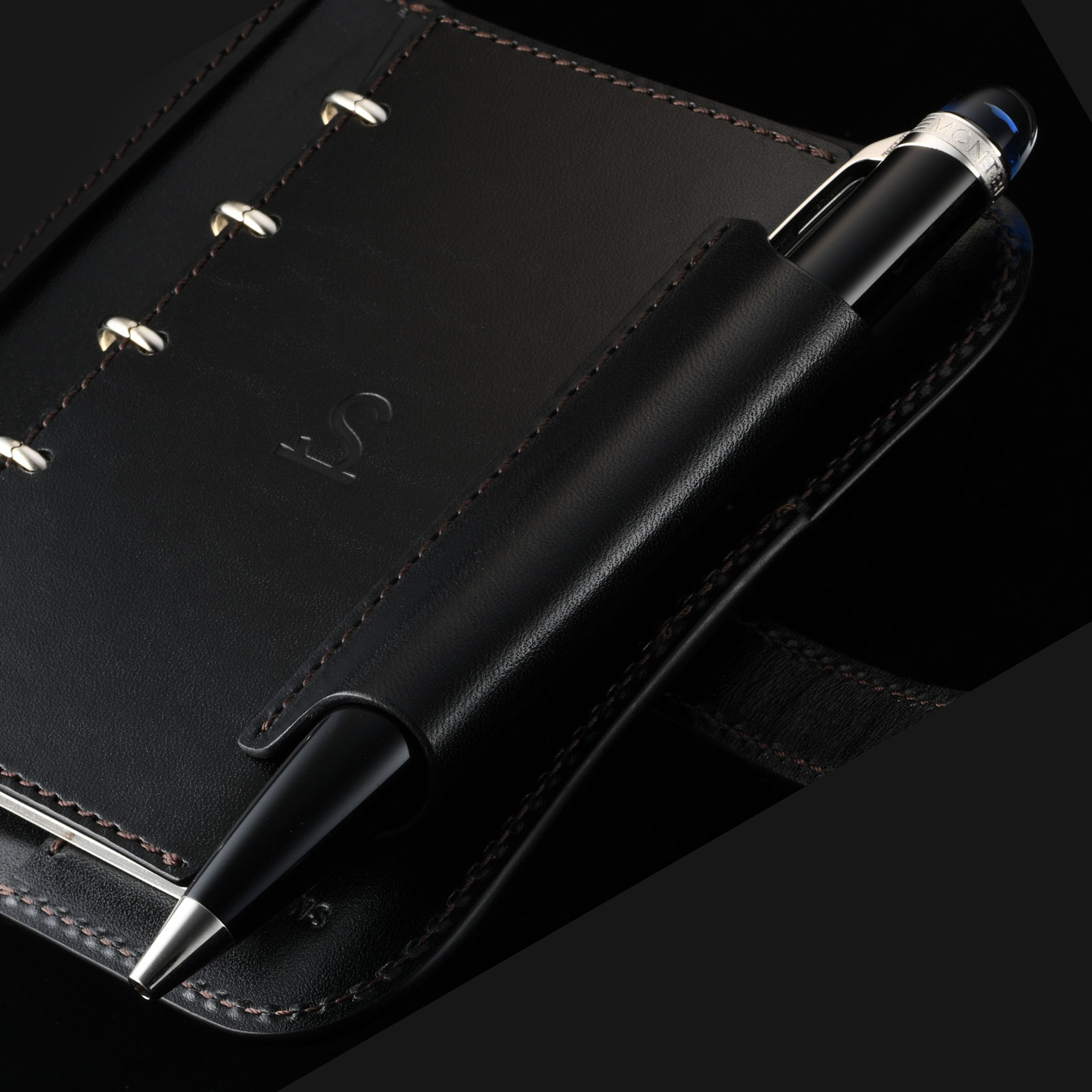 藍染クロコダイル × サドルプルアップ システム手帳 M5 φ11mm（趣味文オリジナル）【10月14日頃出荷】